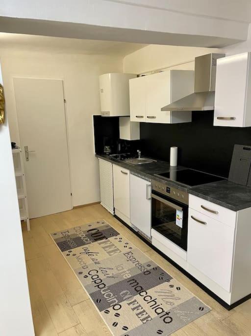 Milena Apartment Грац Екстериор снимка